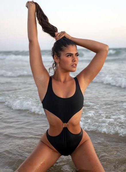 Elizabeth Ros